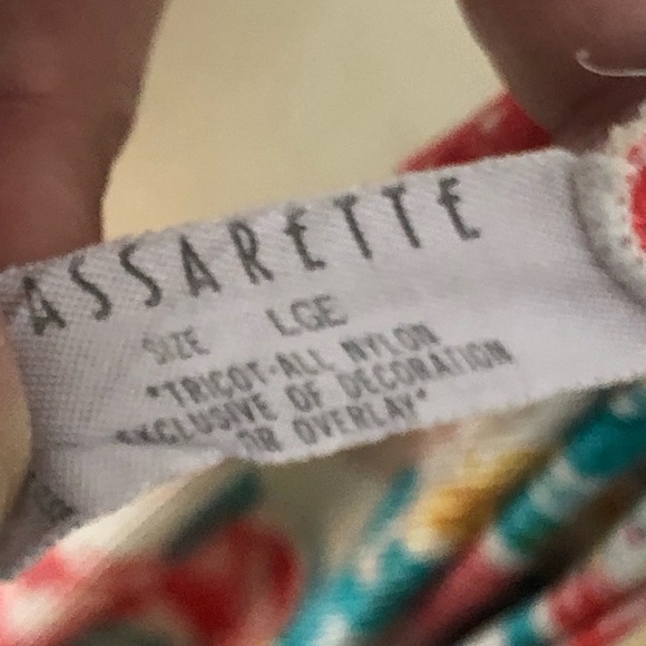 Vintage L Vassarette Lace Floral Night Gown ditzy floral 0939 - Picture 8 of 10